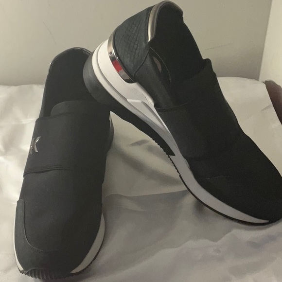Michael Kors “Felix” Canvas and Snake Embossed Nubuck Trainer Size 10 - Picture 1 of 11
